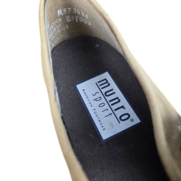 Munro American Sport Mary Jane Shoes Sz 8.5 N Buckle Tan Nubuck Suede Comfort - Picture 13 of 14